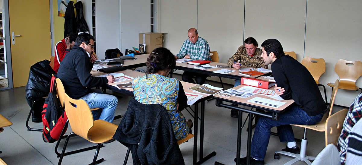 Des acteurs d’Emmaüs agissent pour la maîtrise des savoirs de base